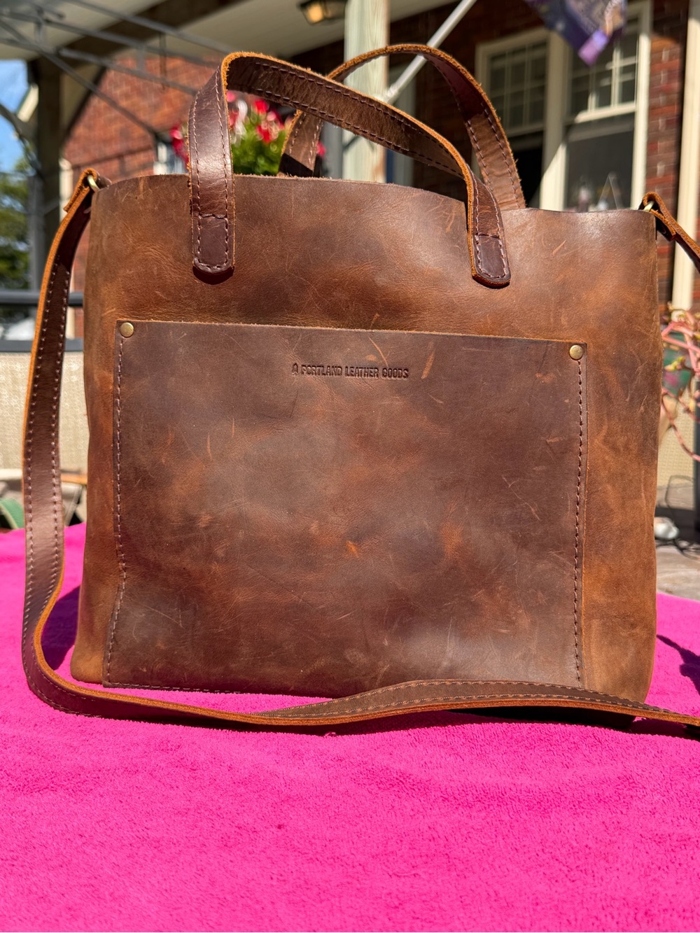 Portland Leather Canyon Medium Crossbody Tote